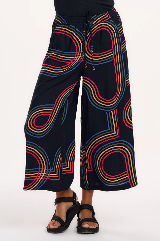 AMEERA WIDE LEG TROUSERS - BLACK, RETRO RACER