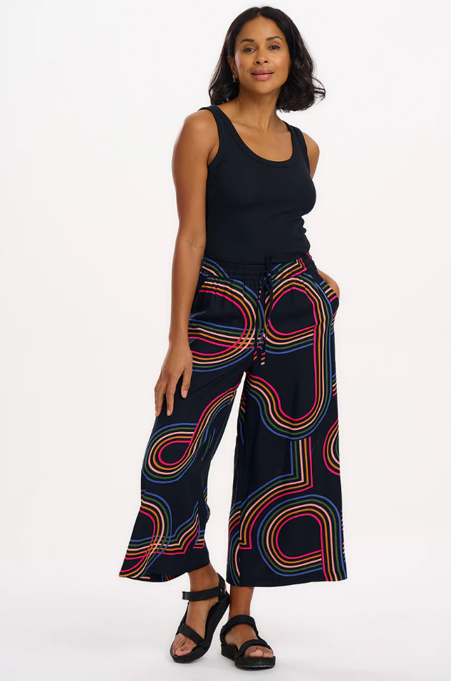AMEERA WIDE LEG TROUSERS - BLACK, RETRO RACER