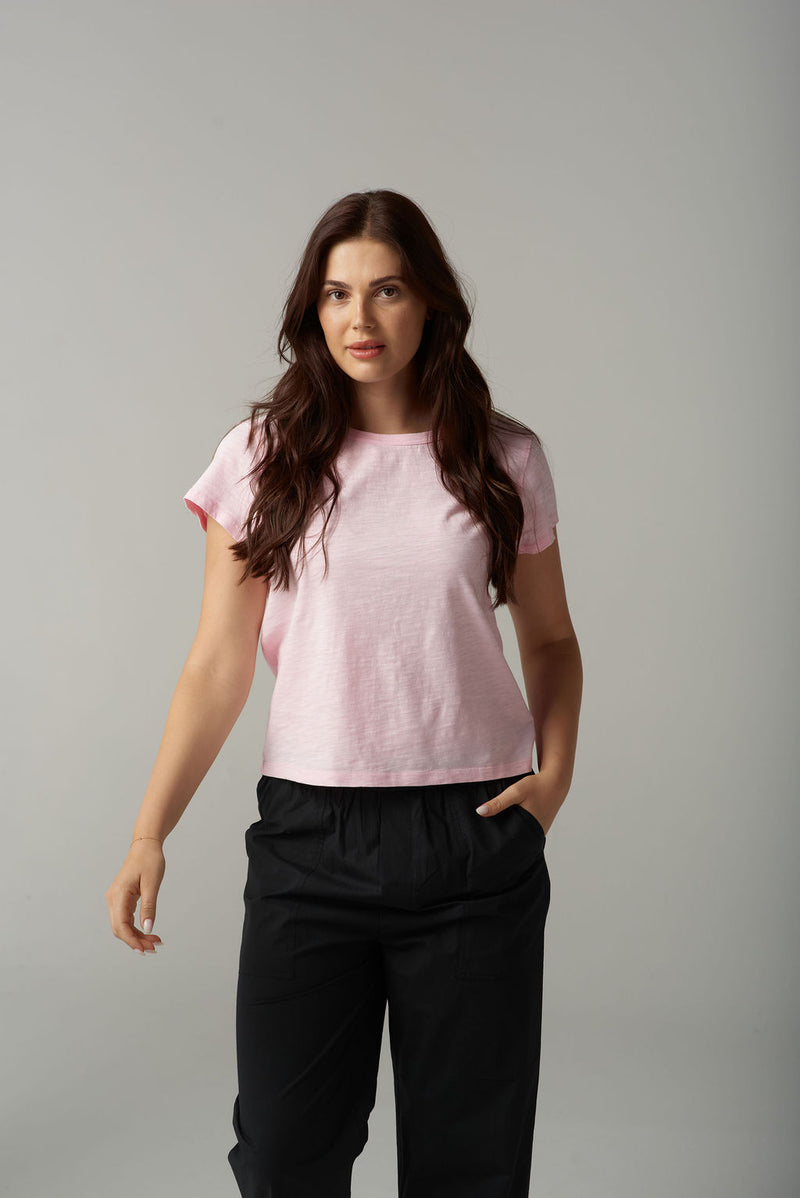 BASIC CREW TEE - PINK TOUCH