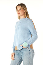 COLOUR BLOCK TRIM JUMPER IN MIST