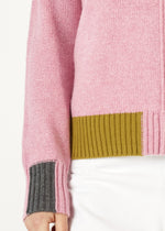 COLOUR BLOCK TRIM JUMPER IN PARFAIT