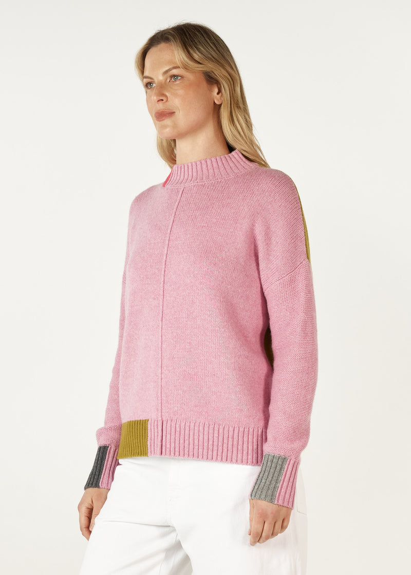 COLOUR BLOCK TRIM JUMPER IN PARFAIT