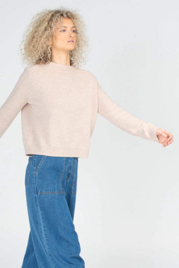 DISTRICT JUMPER - OYSTER