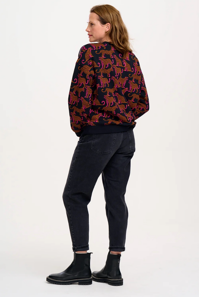 EADIE RELAXED SWEATSHIRT - BLACK, LEOPARD SPOTS