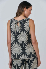 HI-LO TANK IN DATE PALM