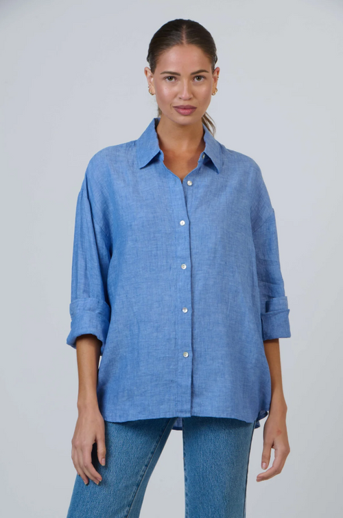 LINEN BOYFRIEND SHIRT IN AZUR