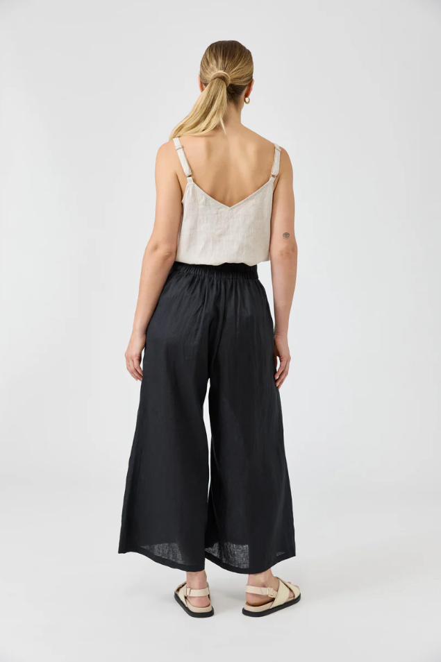 STUDIO CROP PANT - EBONY