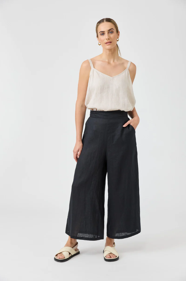 STUDIO CROP PANT - EBONY