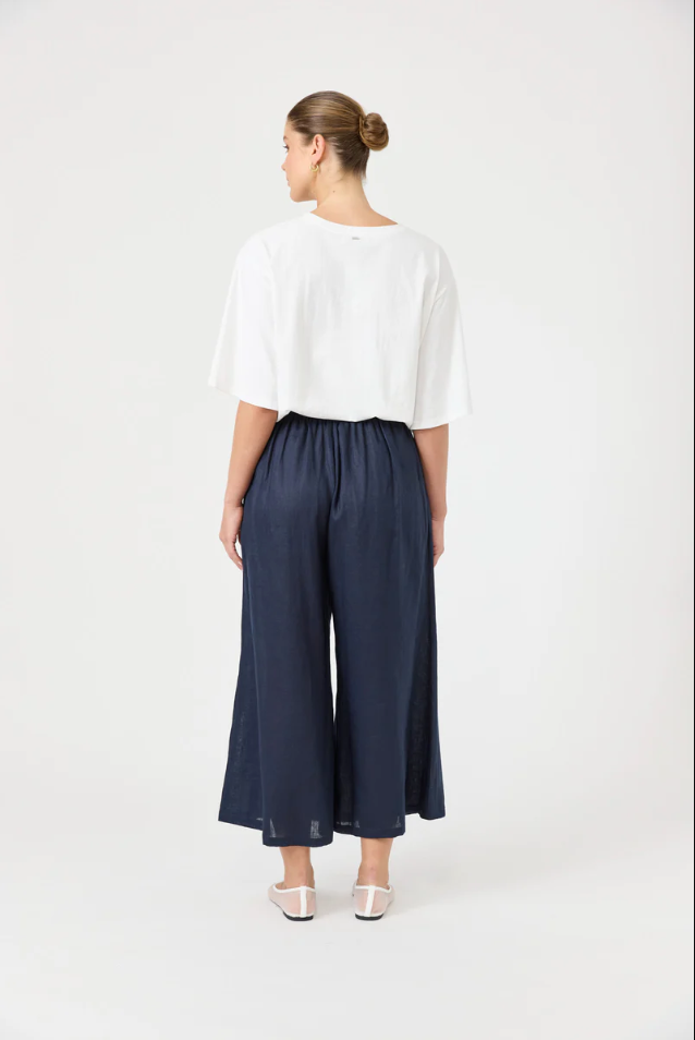 STUDIO CROP PANT - NAVY