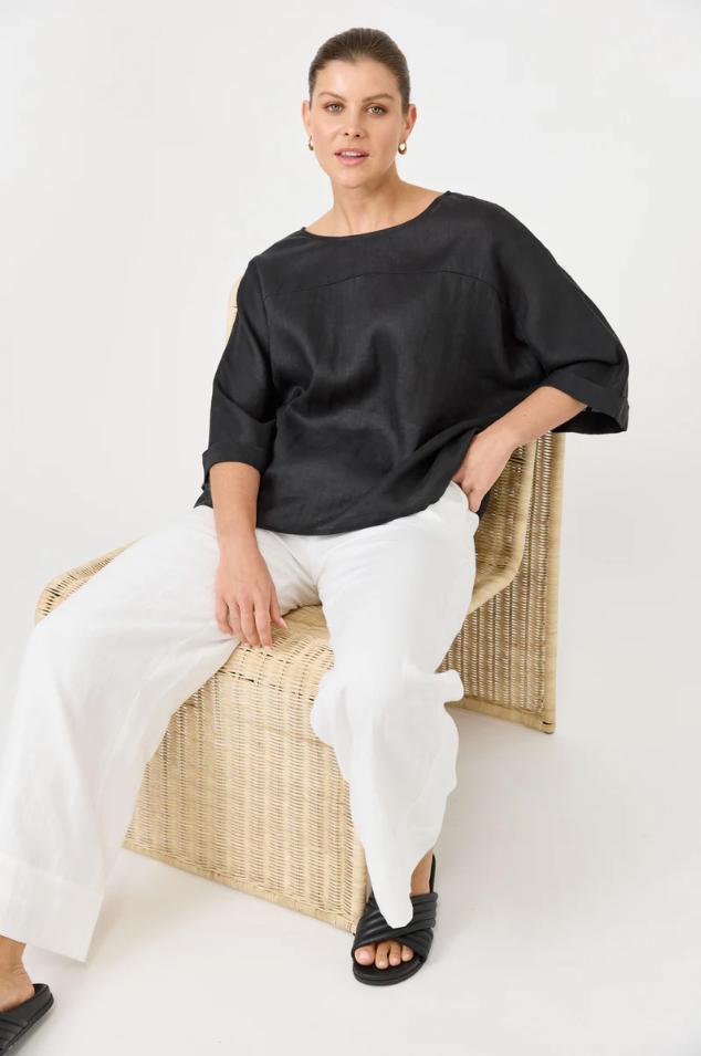 STUDIO RELAXED TOP: EBONY