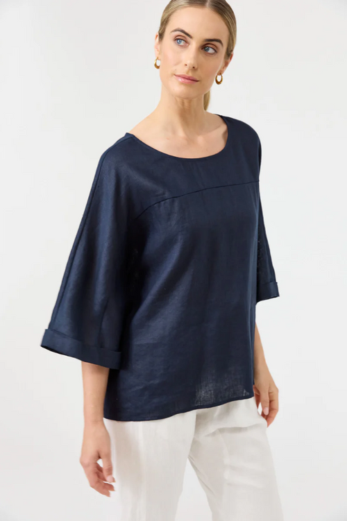 STUDIO RELAXED TOP: NAVY