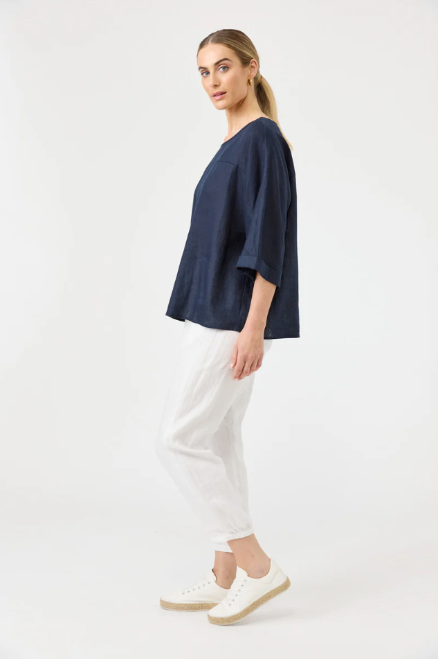 STUDIO RELAXED TOP: NAVY