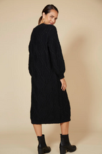 HOWIE CABLE CARDIGAN - EBONY